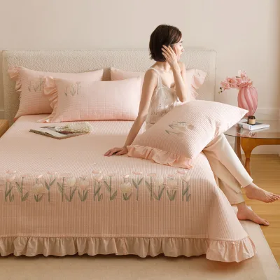 Floral Embroidered 40-count Twill Three-Piece Bedspread Set Pure Cotton Multi-Functional Thick Quilted Non-Slip Bed Sheet