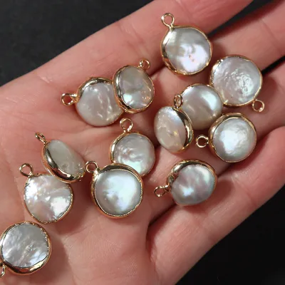 Low Price Gold Plated Framed 13-14mm Natural Coin Round Button Baroque Freshwater Pearl Charm for DIY Jewelry