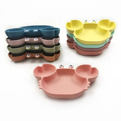 Factory Wholesale Crab Shaped Cartoon Baby Plate Set With Suction Toddler Kids Silicone Divided Plates for Children