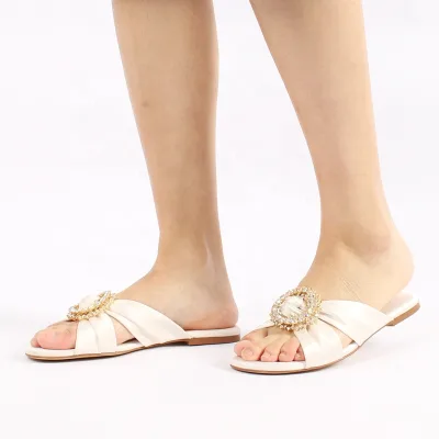 Women Sandals Casual Flat Slippers Shining Diamond Buckles Shoes Summer Comfortable Flat Slipper Sandals for Women Customized