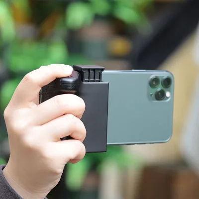 Factory Accept Customized CapGrip Stabilizer Hand Grip Smartphone Camera Shutter for IOS Android Phones