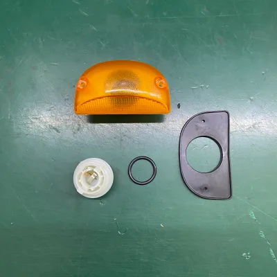 High Quality Truck Ide Indicator Light 97163920 82253206005 82253206007 20733983 21371832 5.81147 for D-AF LF45 55 LF45 55