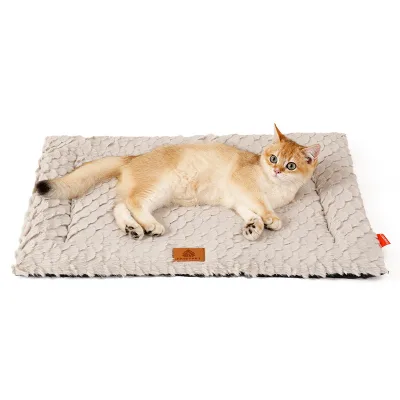 Dog Mat Fish Scale Pv Wool Warm Autumn and Winter Dog Nest Cat Nest Pet Nest Sleeping Ma