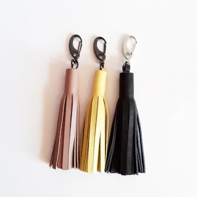 New Design Eco-friendly Leather Tassel Top Fashion Charms for DIY Keychains Garment & Bracelet Crafting-Gift Tassels