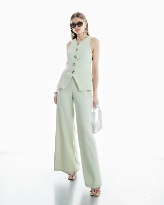 Bespoke Private Label Ladies Jumpsuit Green Sleeveless Longline Waistcoat Elegant Casual Sexy OEM ODM Women Apparel Gathered
