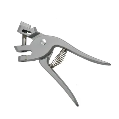 Aluminum Alloy Pig Ear Hole Pliers ( GF-103) Disinfection Animal Ear Puncher for Cow/Pig/Sheep with 8mm Round Hole