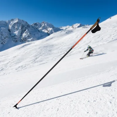 OEM Custom Carbon Fiber Nordic Ski Poles Lightweight Cross Country Ski Poles for Professional Skiing Winter Sports Gear