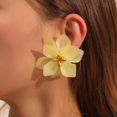 Fashion Resin Flower Drop Earrings for Women Lightweight 3D Petal Design Yellow Cute Summer Spring Daily Wear