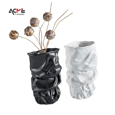 Nordic Creative Interior Accessories Porcelain Handbag Flower Vase for Home Decoration Unglazed Ceramic Vase
