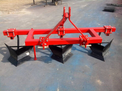 Agricultural Cultivator Factory Creates Customizable Farming Implements for Soil Preparation with Sturdy Design and Operation.