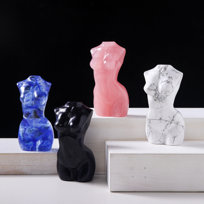 Factory Price Women Model Shape Natural Small Carving Crystal Crafts Ornaments