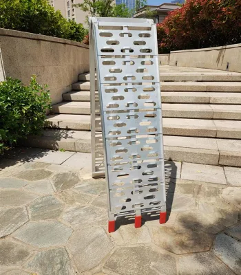 Adjustable Aluminium Portable Car Loading Ramps for Sale