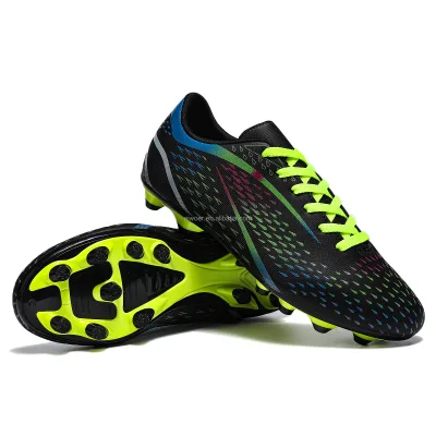 Long Nail Spider Soft Sole Soccer Shoe Lacing up Football Shoe Adults Professional Training Outdoor Soccer Wear