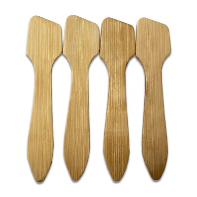 Wholesale Natural Angled Crescent Bamboo Cosmetic Facial Cream Spatula Eco-Friendly 7.3cm