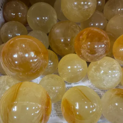 Wholesale Natural Folk Crafts Honey Calcite Ball Orange Quartz Beautiful Yellow Citrine Stone Crystal Spheres Crafts Gifts