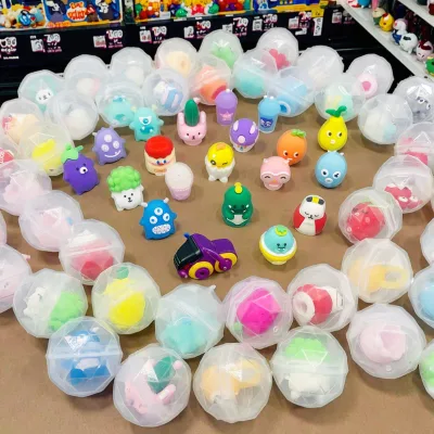 45mm Clear Diamond Shape Plastic Capsule Surprise Egg Container with Multi Color Toys for QC Brand Vending Machine