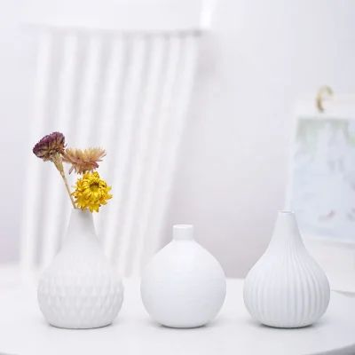 Handmade White Ceramic Bud Vase Set Small Porcelain Floral for Indoor Use for Wedding Home Kitchen Office Living Room Decor
