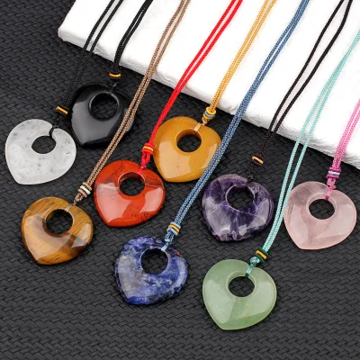 Hot Selling High Quality Multi-Color Natural Crystal Stone Heart-Shaped Pendant Necklace 20-30mm DIY Love Style Classical Party
