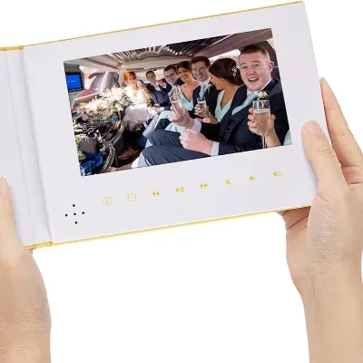 Golden Wedding Video Book Sound 7 Inch Open-to-Play Keepsake Simple Offline Playback 4GB Memory 1500mah