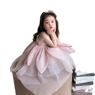 Linda French girls' spring and summer new sweet pink petal edge mesh skirt, cute flower fairy sparkling skirt for girls