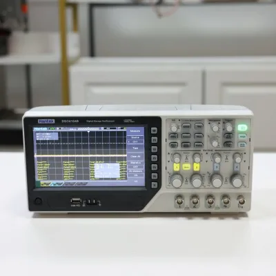 DSO4004B Series Digital Oscilloscope Digital Trigger System 14 Trigger Modes Serial Bus Decoding Industrial Electronic Testing