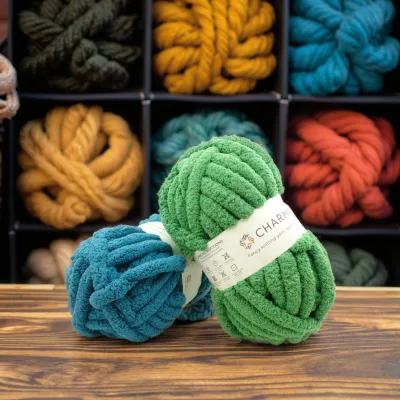 For Wholesale 100% Polyester Super Chunky Chenille Yarn Dyed Pattern Eco-Friendly OEKO-TEX Certified Ring Spun Blanket Hand