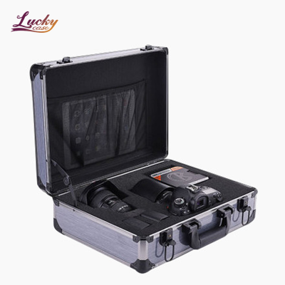 OEM/ODM Travelling Camera Case Portable Protective Aluminum Hard Shell Camera Case Multi-functional Camera Box With Pre-cut Foam