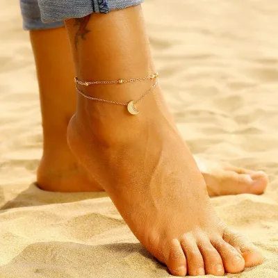 European and American cross-border crescent-shaped ankle chain women's alloy moon pendant set foot accessory, fashionable and