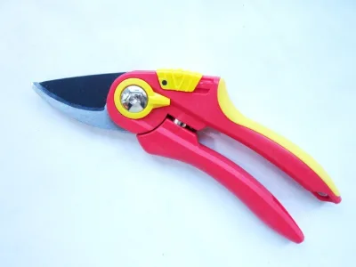BYPASS PRUNER ADJUSTABLE