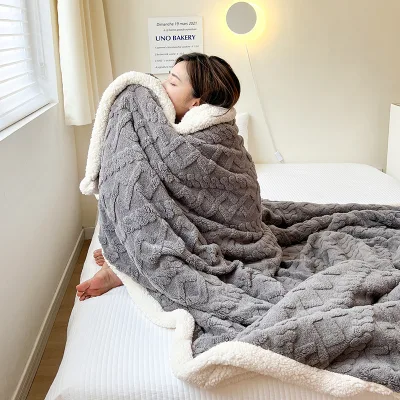 INS Style Customized Warm Jacquard Taffeta Double Sided Flannel Sherpa Coral Fleece Blankets Woven Animal Festival for Home