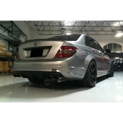 Carbonado AK Style Carbon Fiber Rear Diffuser Lip for W204 Prefacelift C63 AMG