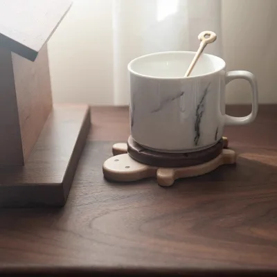 Customizable Cartoon Tortoise Cup Coaster OEM Brand Logo Walnut Beech Wooden Turtle Coaster for Household Kitchen Table