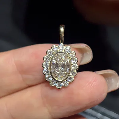 Custom IGI Certified Oval Cut Lab Grown Diamond Halo Pendant 18K 14K Yellow Gold for Women Diamond Pendant