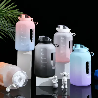Large Capacity Frosted Gradient Eco- Friendly Gym Plastic Water Cup with Lid