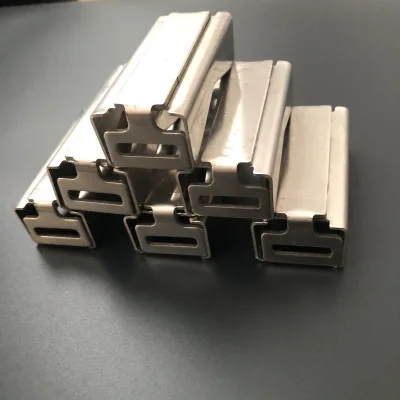 Stainless Steel Universal Channel Clamp Stainless Steel Traffic Sign Fixing Clip Used in Conjunction with Slots