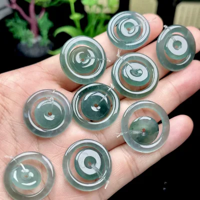 Certified Green Natural Jadeite Pendant Fashionable Double Ring with Safety Buckle