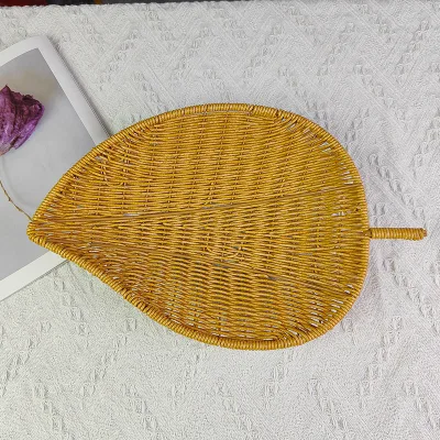 Garden Leaf Spinning Plastic Rattan Woven Basket Living Room Desktop Snacks Sundry Fruit Candy Fruit Basket
