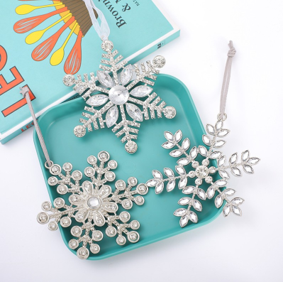 Rhinestone Snowflake Christmas Hanging Pendant Decor Custom Metal Christmas Tree Ornament Decoration