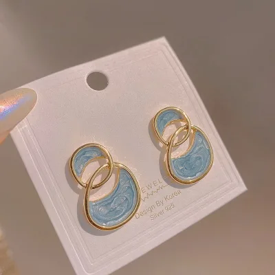 Korean Style Geometric Butterfly Stud Earrings Retro Circle Cut Morandi Niche High-End Trendy Alloy Jewelry