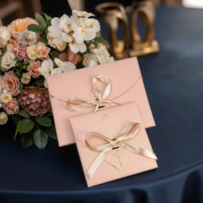 Custom Luxury Gold Foil Embossed Kraft Paper Envelopes Hot Stamping Wedding/Event Stationery Custom Design Available Custom