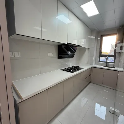 Hot-Selling Top-Rated Luxury Warm White Cream Coffee Matching Durable High-Gloss Modern Eco-Friendly Water Kitchen Cabinets