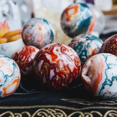 Natural Crystal Polished Moss Agate Sphere with Customized Sizes for Art & Collectible Home Decoration