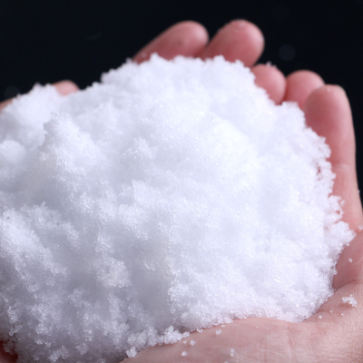 Wholesale 300g Per Bag Artificial Snow 20 Times Expanded With Water Snow Powder for Christmas Snow Village Decoration