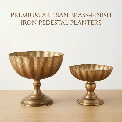 American Retro Tall Handmade Iron Flower Pot Antique Finish Wavy Stripes Eco-Friendly Rust Resistant Tabletop Vase Drainage Hole