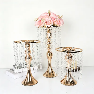 Luxury Tall Crystal Pendant Floral Table Centerpiece Metal Crystal Wedding Flower Vase Stands
