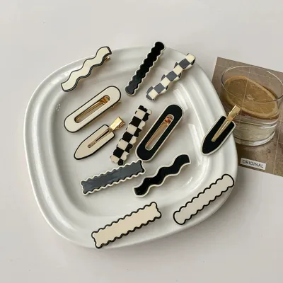 INS Style Checkered Casual No Bend Plastic Hair Clips PVC Hairpin Women Duckbill Clip Customized Carton Packaging