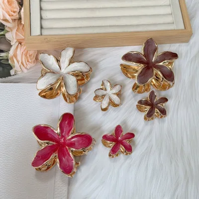 Hot Selling 3PCS/Set Korean Daily Use Enameled Zinc Alloy Frangipani Hair Claw Clip for Beach Pool Non Slip Buns Ponytail 7cm