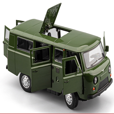 Alloy Collectible Model Car 1 18 Car with Open 7 Doors Pull Back Vehicles Realistic Dicast Toy Car Model