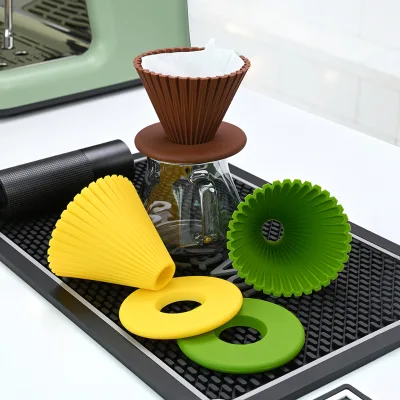 1PCS Outdoors Pour-Over Dripper Travel Drip Coffee Maker Cone Filter Fits All Coffee Cups & Mugs for Caravan RV Camping