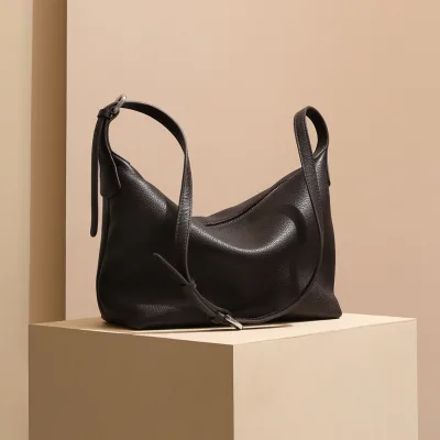 Women's Vintage Crossbody Bag Large Capacity New Top Cowhide Hobo Zip Fashion Casual Genuine Leather 'Dumpling' Bag Handbags